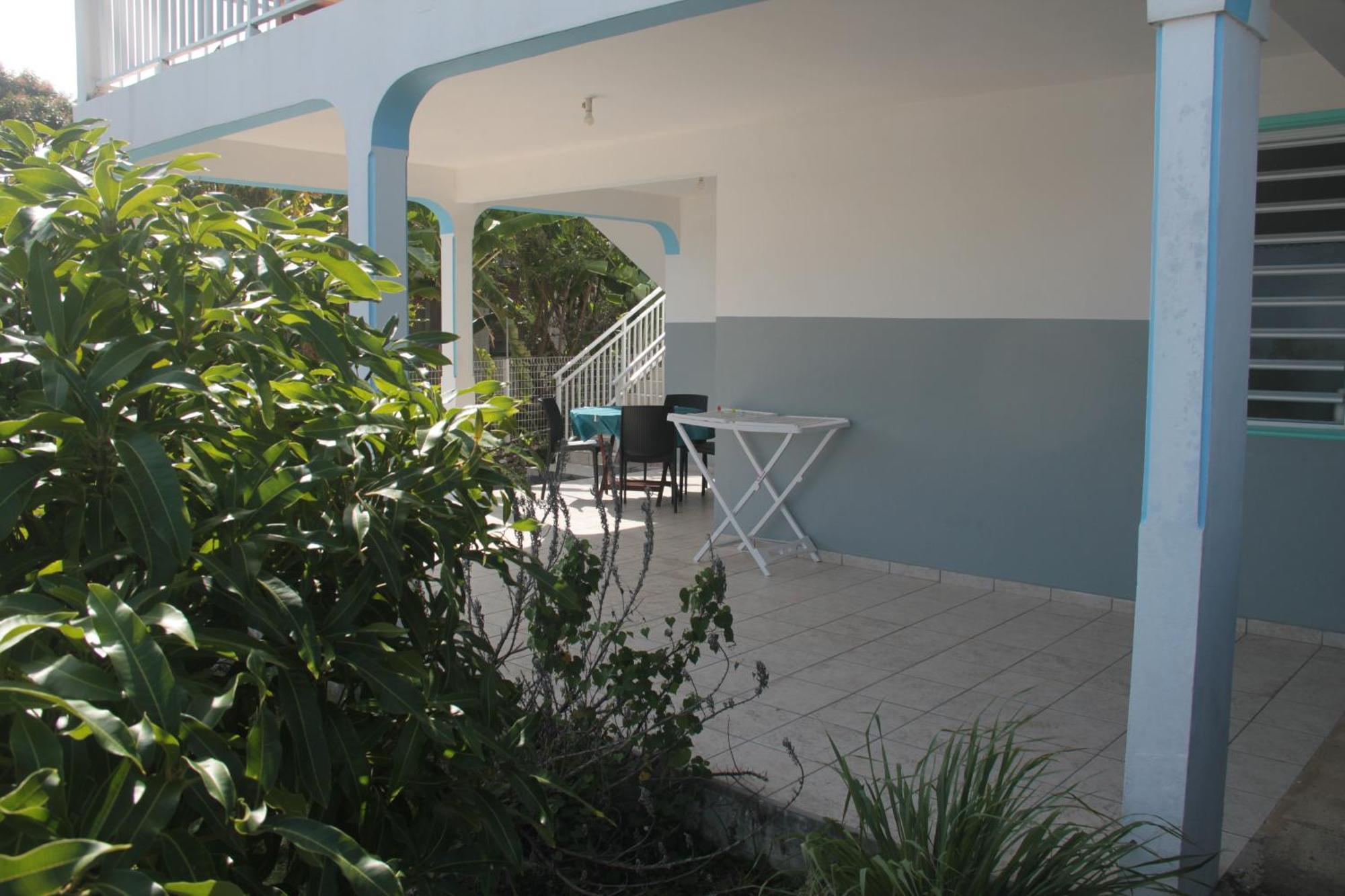 Lambano Studio Grand-Bourg  Exteriör bild